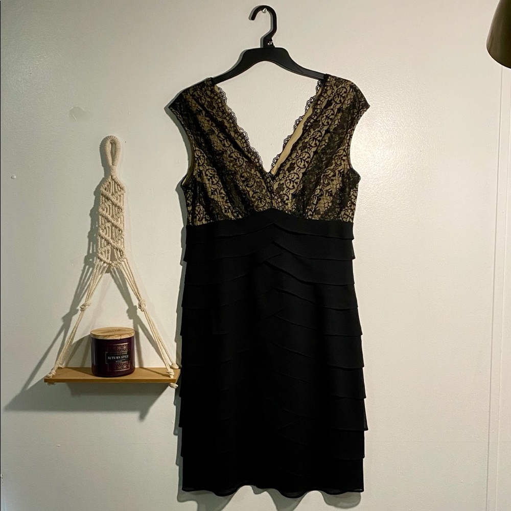 Dressbarn size 12 ruffled dress